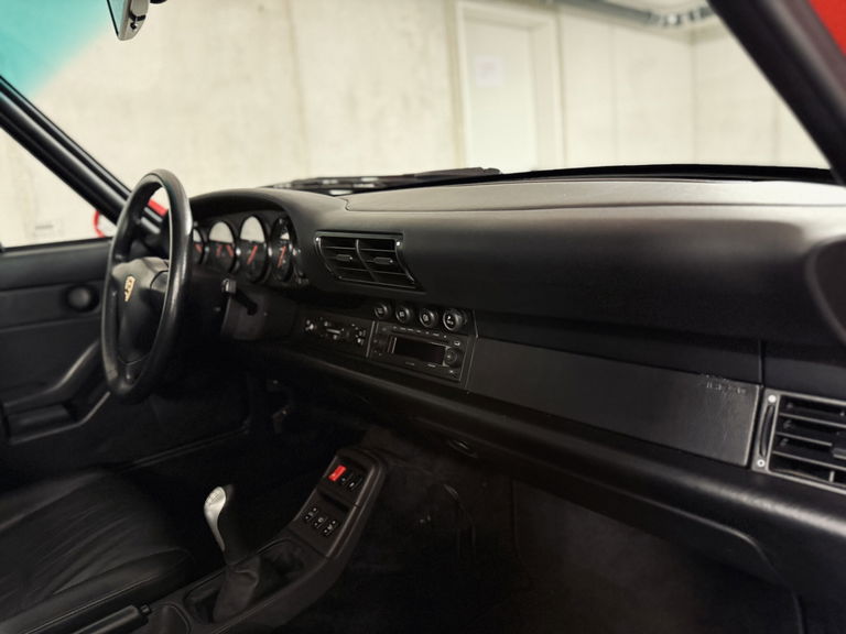 Porsche 993 Carrera 4S