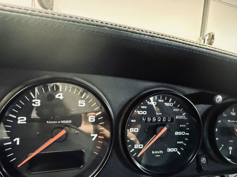 Porsche 993 Carrera 4S