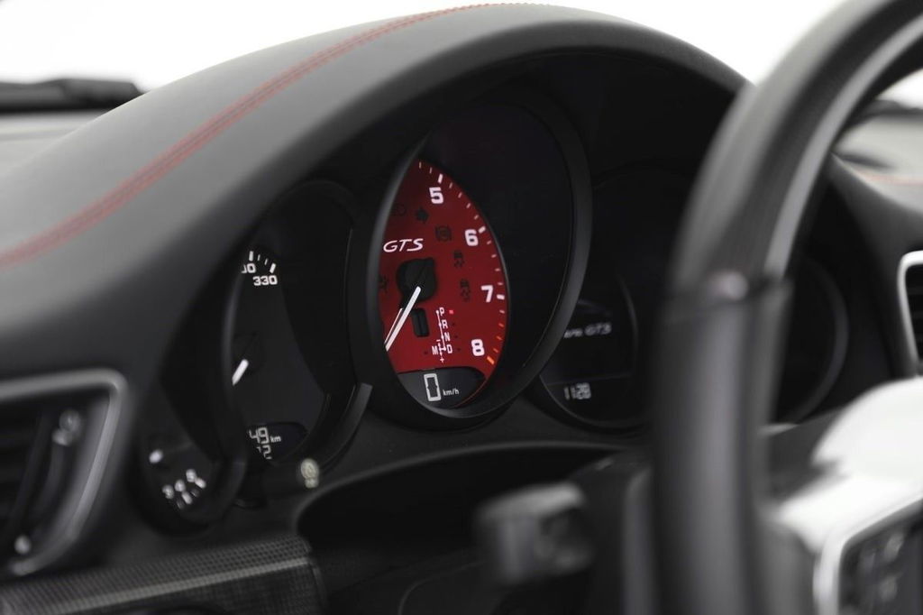 Porsche 991.2 Carrera GTS