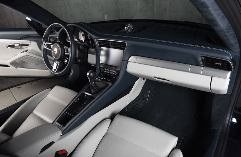 Porsche 991.2 Carrera GTS