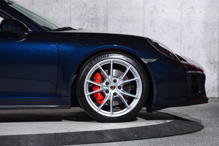 Porsche 991.2 Carrera GTS