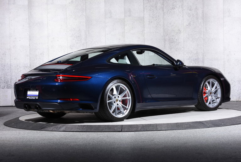 Porsche 991.2 Carrera GTS