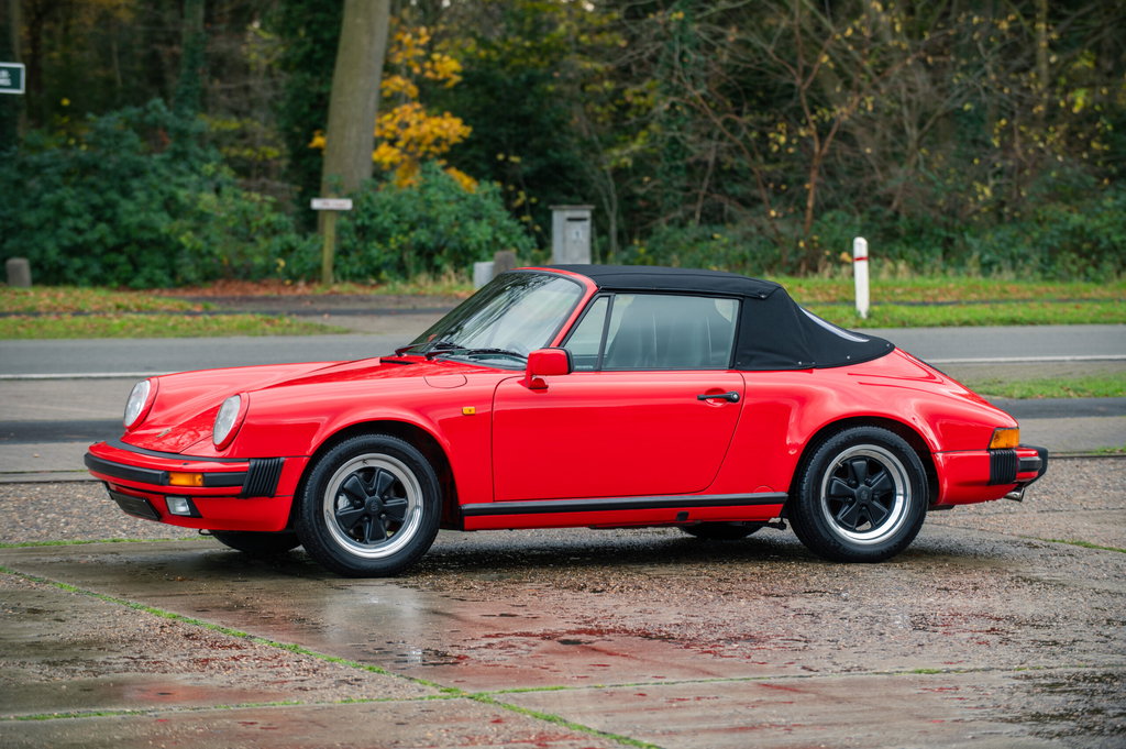 Porsche 911 Carrera 3.2