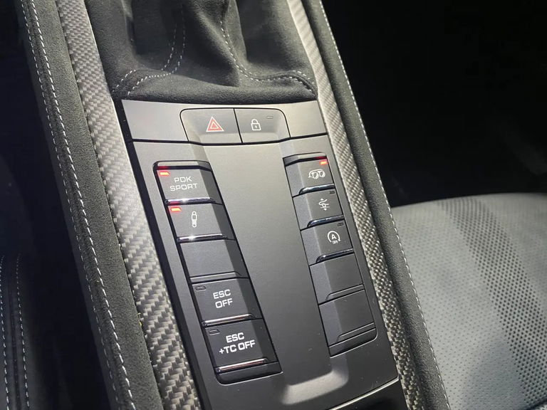 Porsche 718 Spyder RS