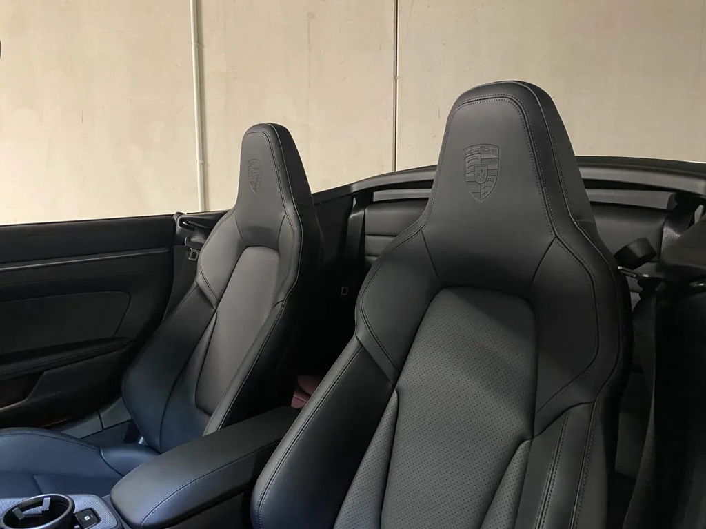 Porsche 992.2 Carrera