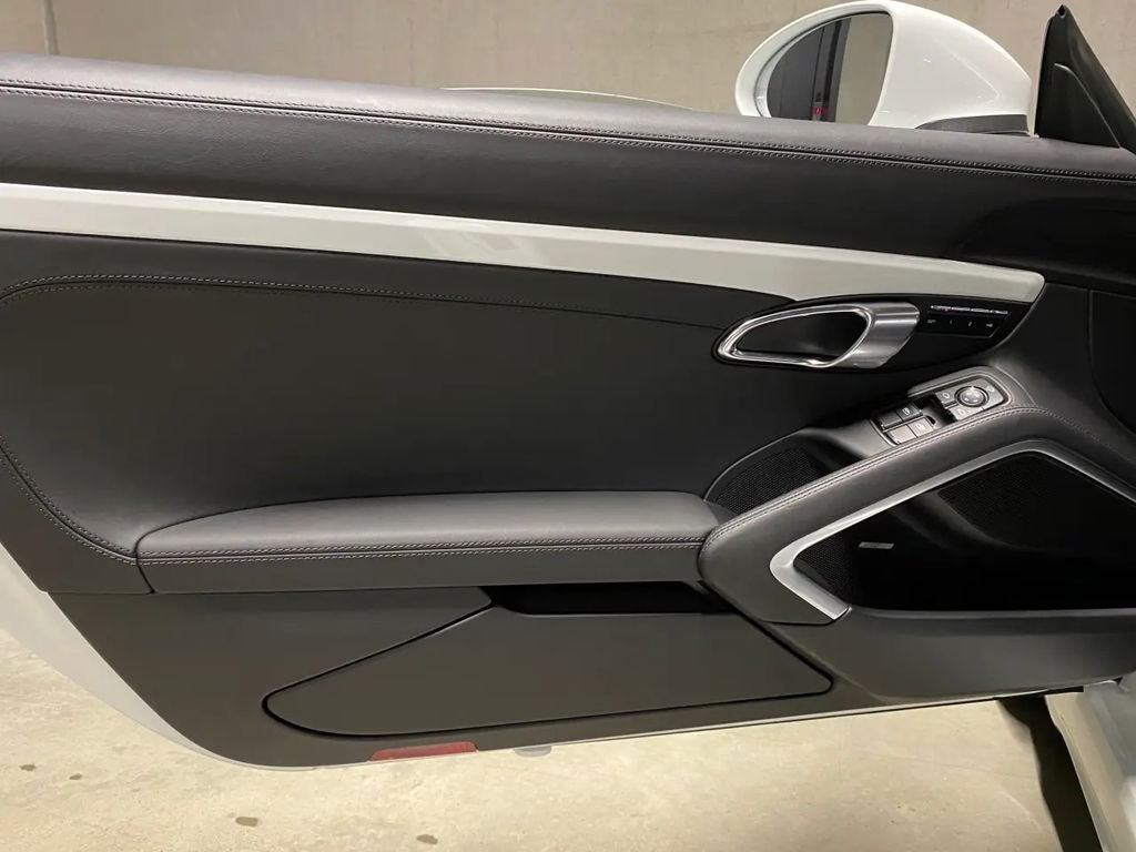 Porsche 718 Boxster S