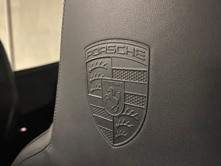 Porsche 992.2 Carrera