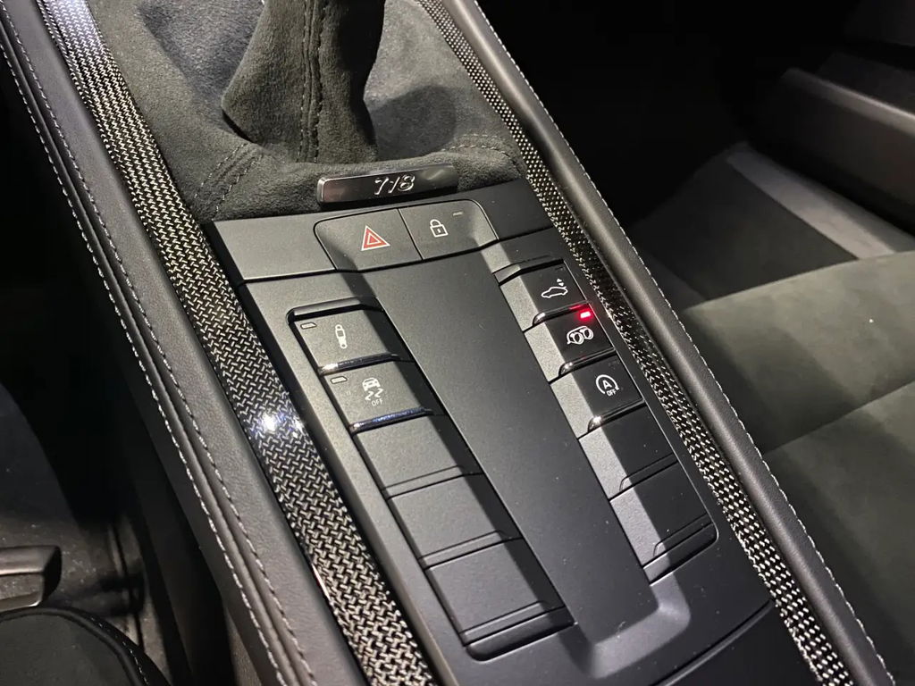 Porsche 718 Cayman GTS 4.0