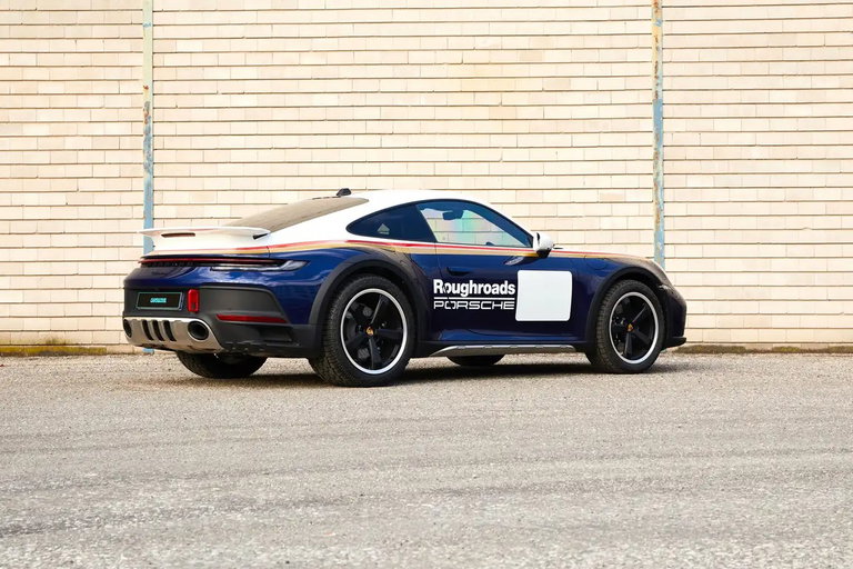Porsche 911 Dakar