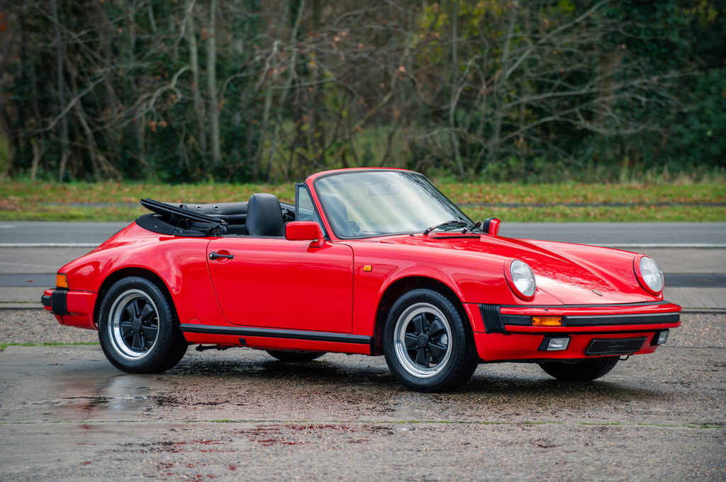 Porsche 911 Carrera 3.2