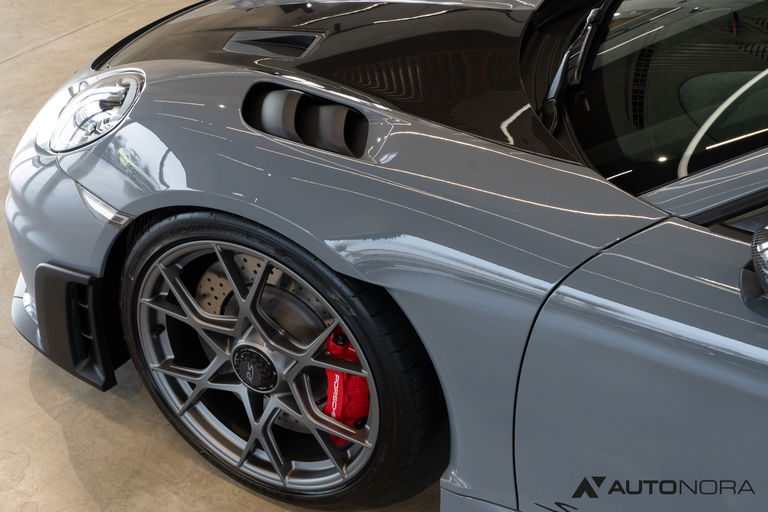 Porsche 718 Spyder RS