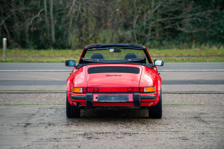 Porsche 911 Carrera 3.2