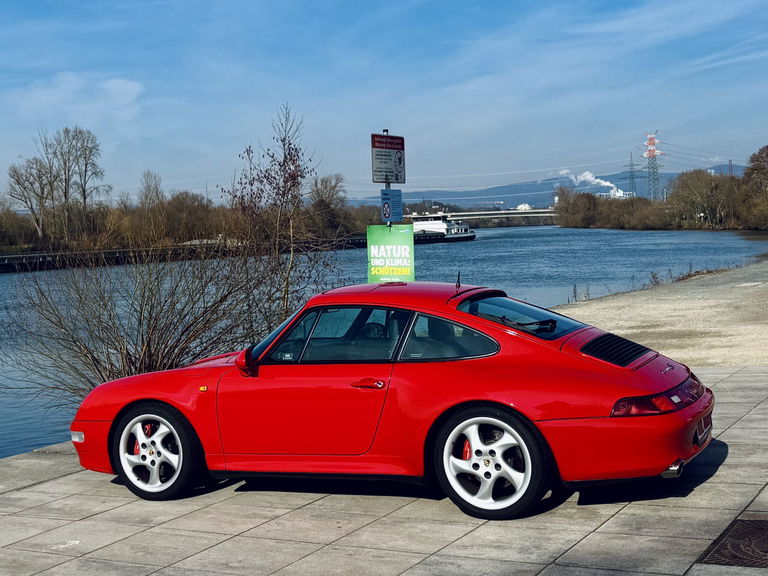 Porsche 993 Carrera 4S