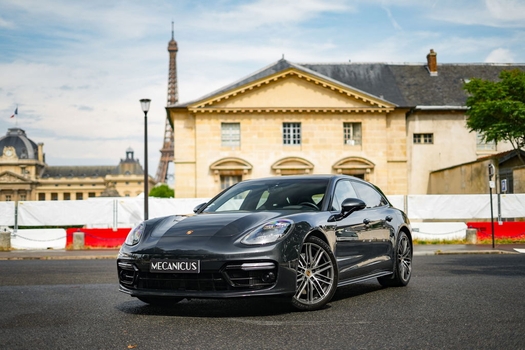 Porsche Panamera 4 E-Hybrid