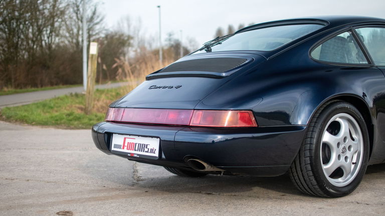 Porsche 964 Carrera 4
