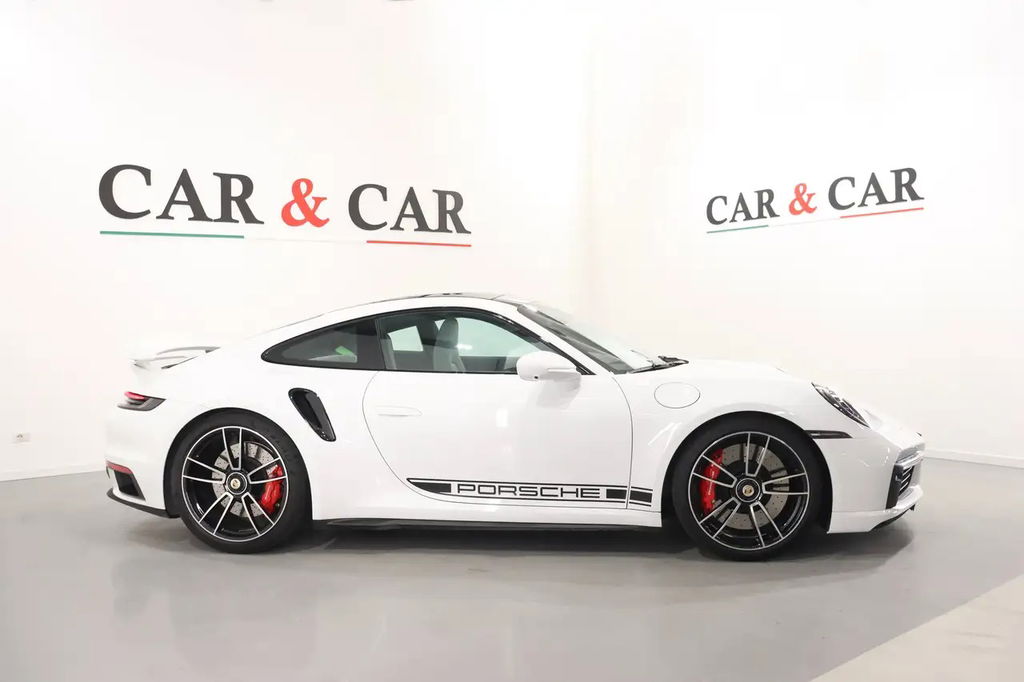 Porsche 992 Turbo