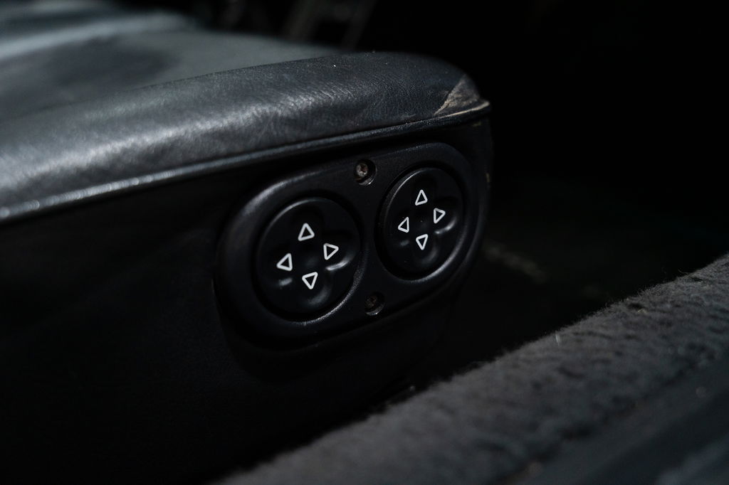 Porsche 911 Carrera 3.2 (US)