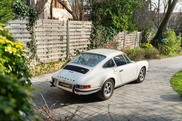 Porsche 911 E