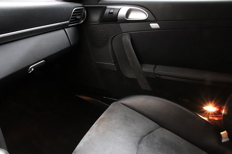 Porsche 997.2 Carrera GTS