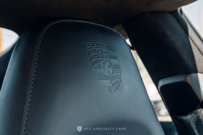 Porsche 991 Carrera 4 GTS