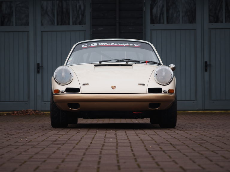 Porsche 911 Backdate