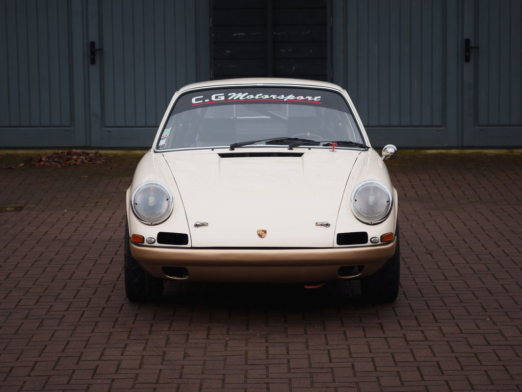 Porsche 911 Backdate