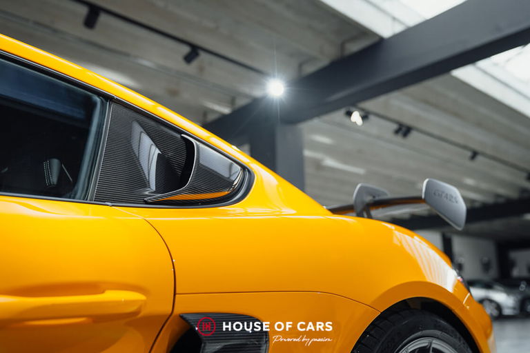 Porsche 718 Cayman GT4 RS