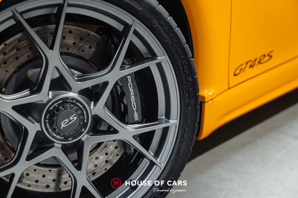 Porsche 718 Cayman GT4 RS