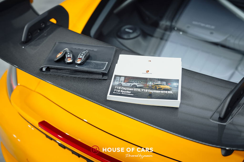 Porsche 718 Cayman GT4 RS