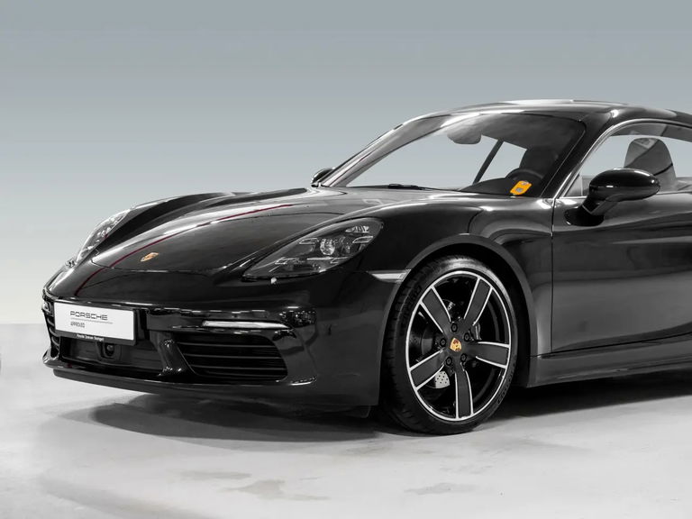Porsche 718 Cayman
