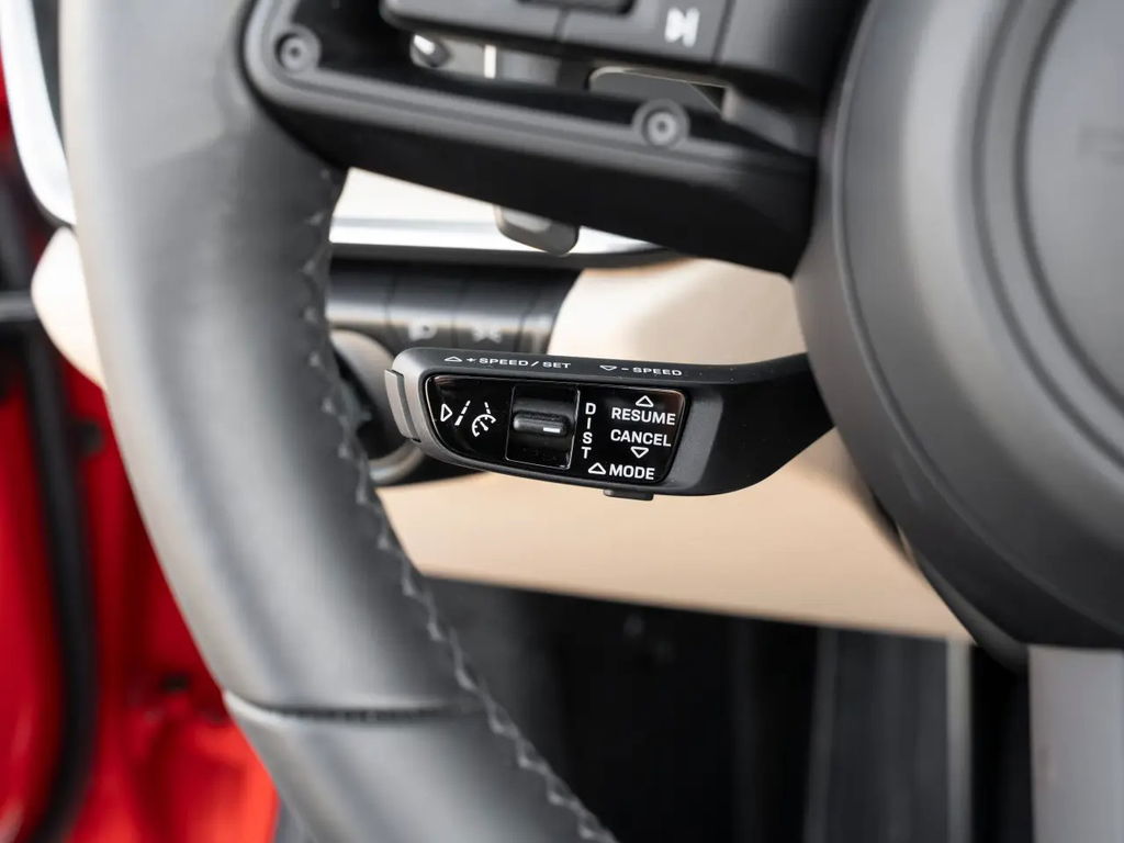 Porsche 992 Carrera 4