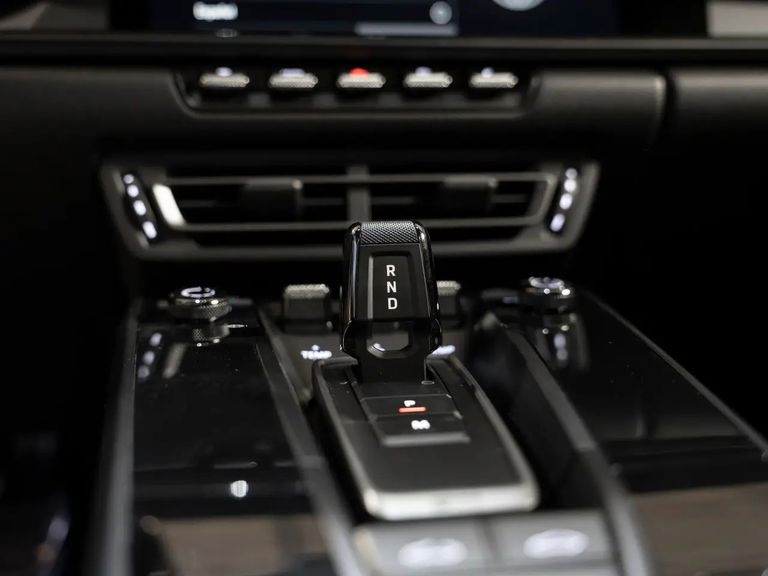 Porsche 992 Carrera T