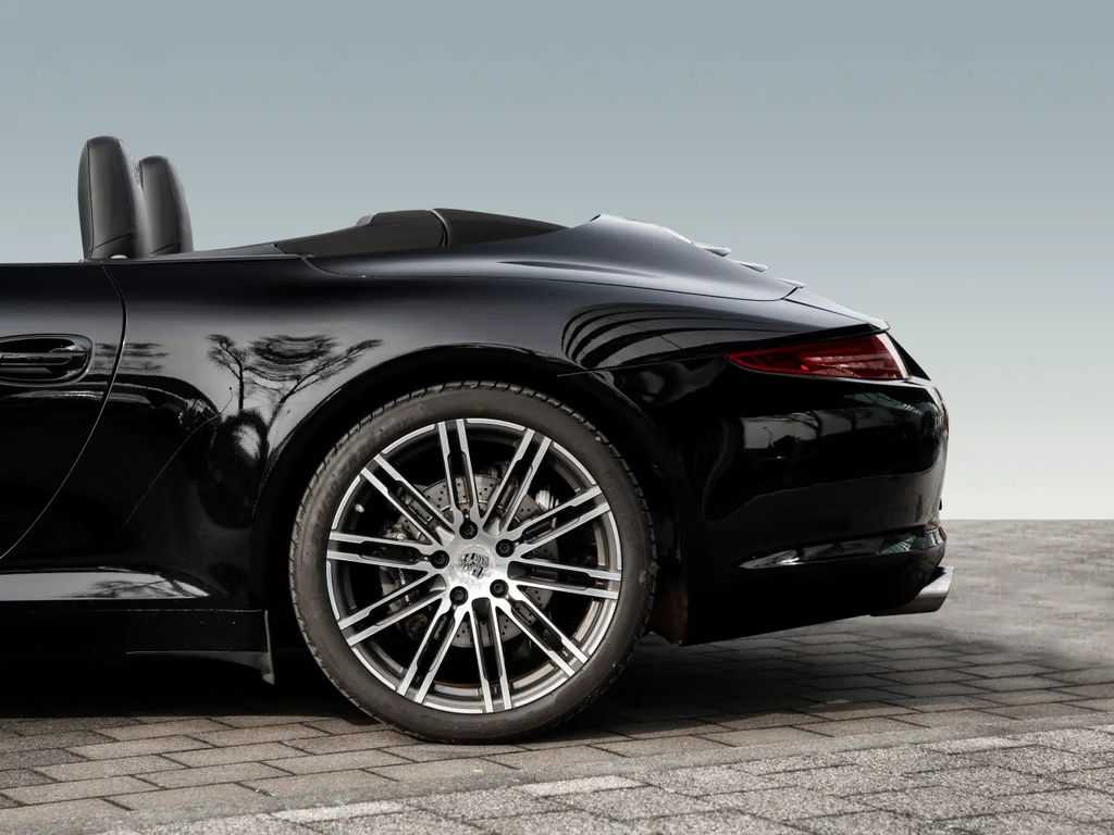 Porsche 991 Carrera Black Edition