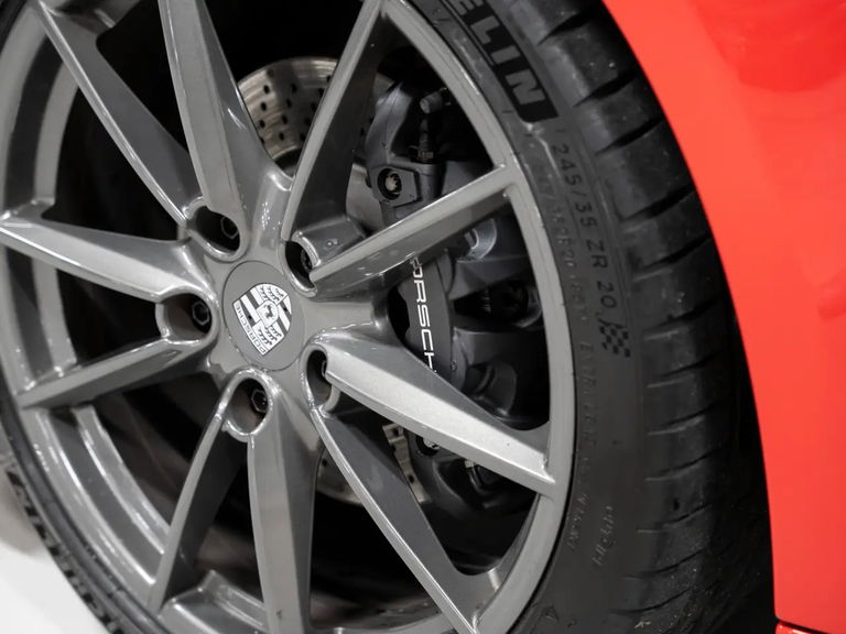 Porsche 992 Carrera T