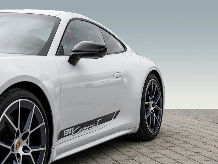 Porsche 992.2 Carrera T