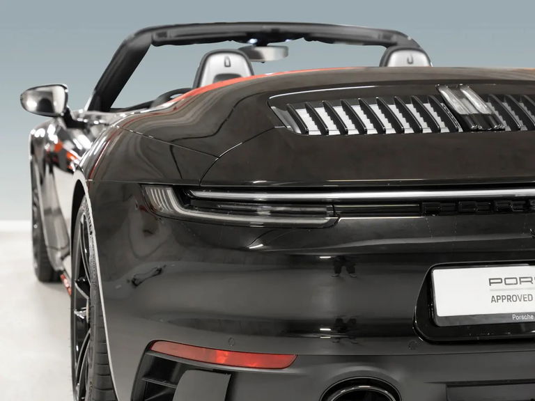 Porsche 992 Carrera GTS