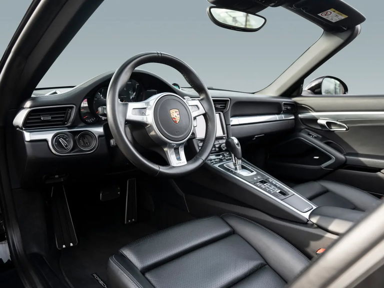 Porsche 991 Carrera Black Edition