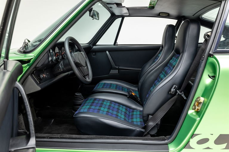 Porsche 911 Carrera 2,7