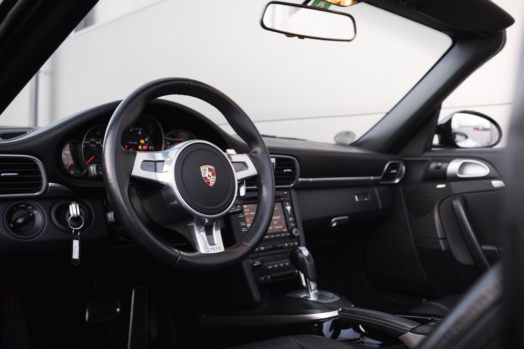 Porsche 997.2 Carrera Black Edition