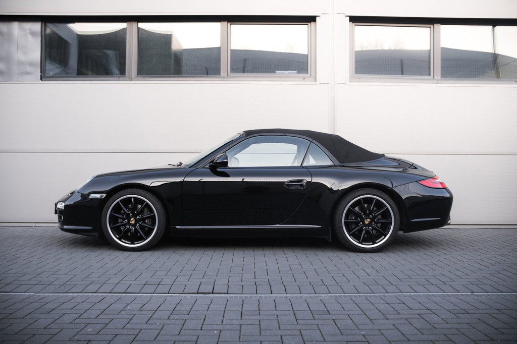 Porsche 997.2 Carrera Black Edition