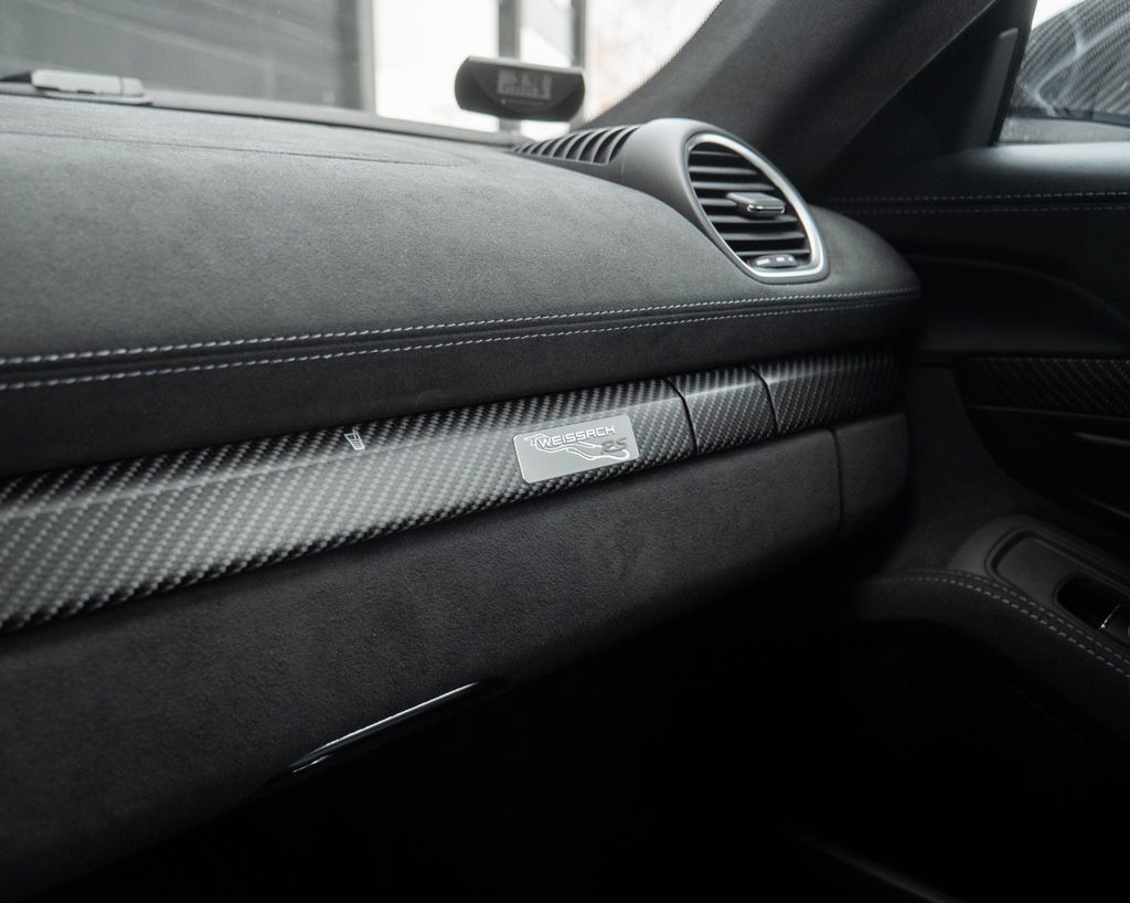 Porsche 718 Cayman GT4 RS