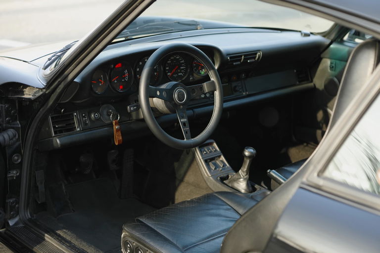 Porsche 964 Carrera 4