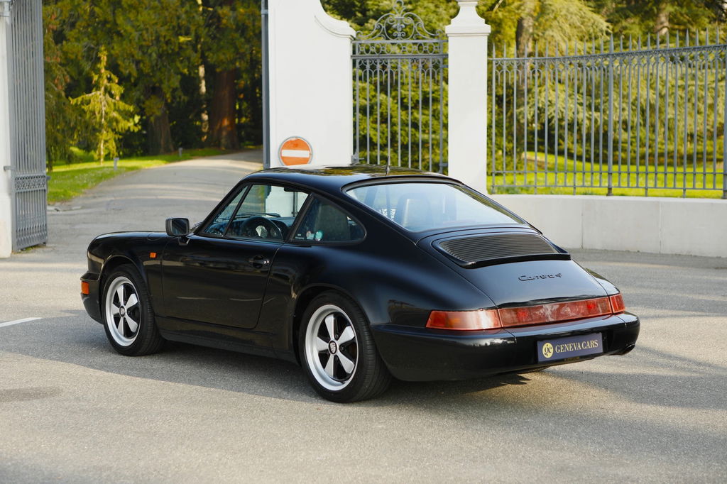 Porsche 964 Carrera 4