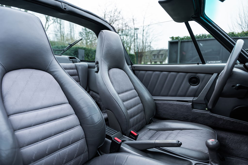 Porsche 964 Carrera 2