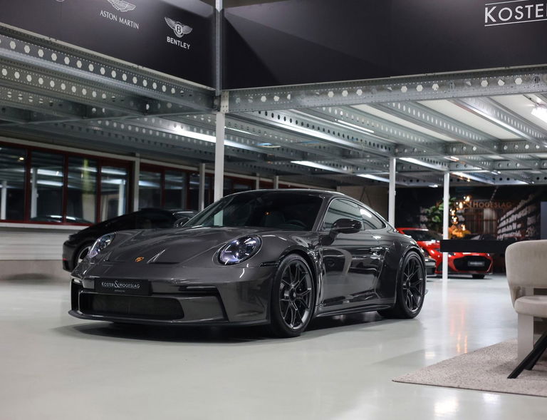 Porsche 992 GT3 Touring