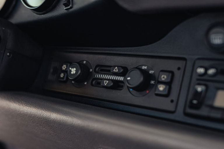 Porsche 993 Carrera 4S