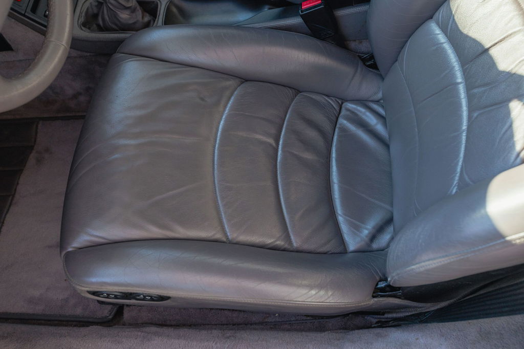 Porsche 993 Carrera 4S