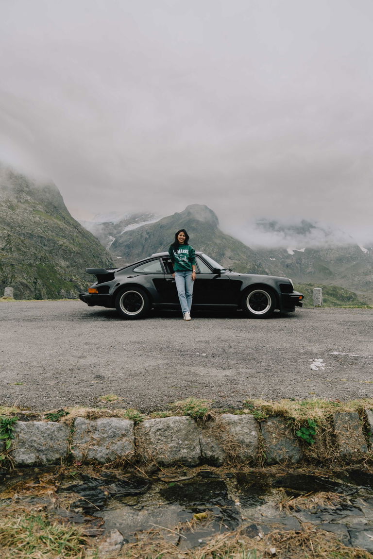 Livia alias WithLiv – How posters and Excel-spreadsheets led to Porsche