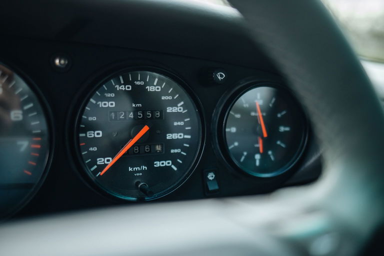 Porsche 964 Carrera 2