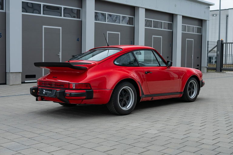 Porsche 911 Turbo 3.0